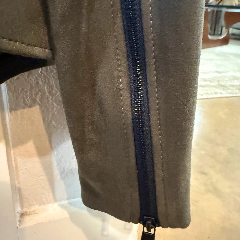 NWT Banana Republic Khaki Moto. Vegan Suede Jacket. Size S - Picture 7 of 13